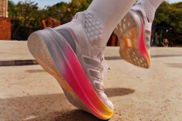 Chaussures de running adidas Ultraboost X5