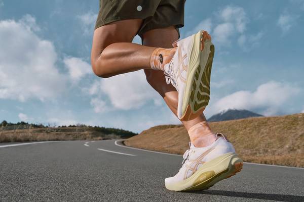 Chaussures de running asics kAYANO 32