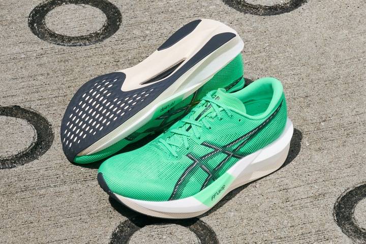 Pourquoi choisir la ASICS Magic Speed 5 ?