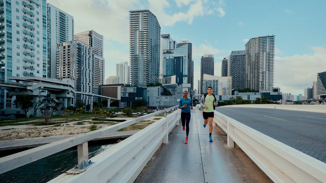 Brooks Adrenaline GTS 25