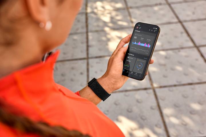 Garmin Cirqa : le bracelet connecté dédié à la récupération