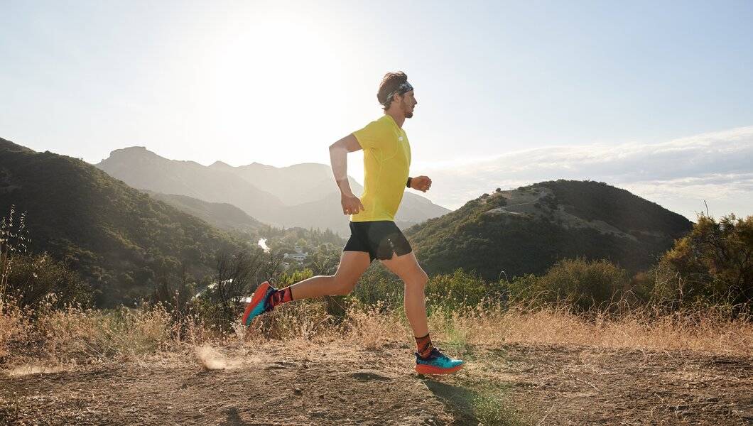 Hoka Challenger 8