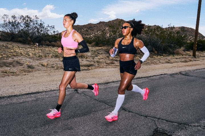 Chaussures de running Nike Vomero Plus