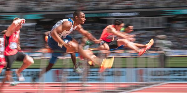 pointes athl&eacute; pour le saut de haie